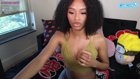 lovenzia CamSoda 30-04-2023